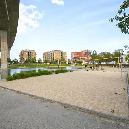 Downtown With Balcony * Στάβανγκερ